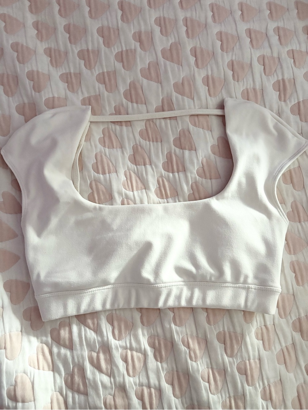 Garage Active Women's Cream Scoop Neck Bra Top